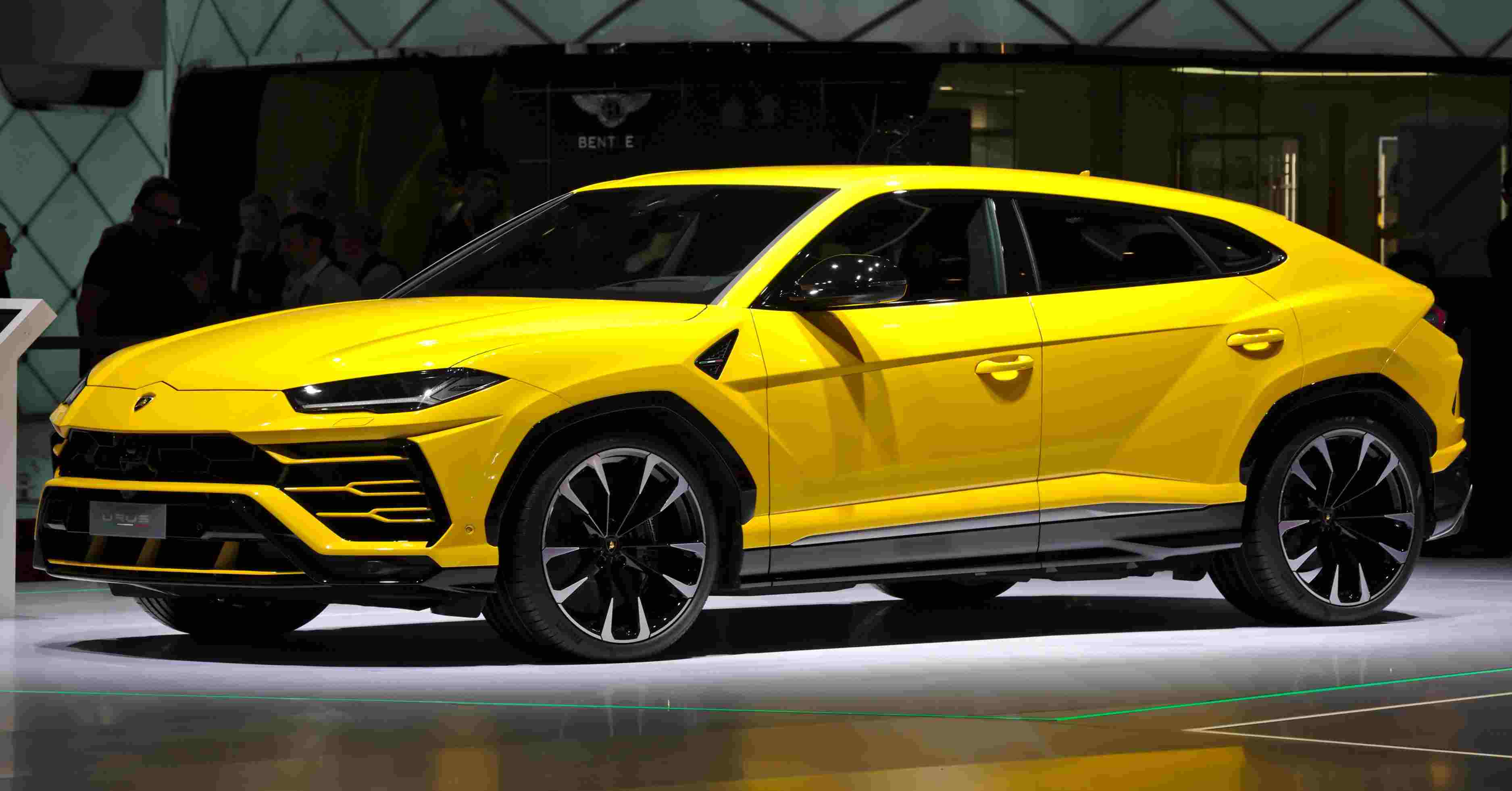 Carbon and Automobili Lamborghini Collaborate Manufacture Auto Parts Digitally at Scale